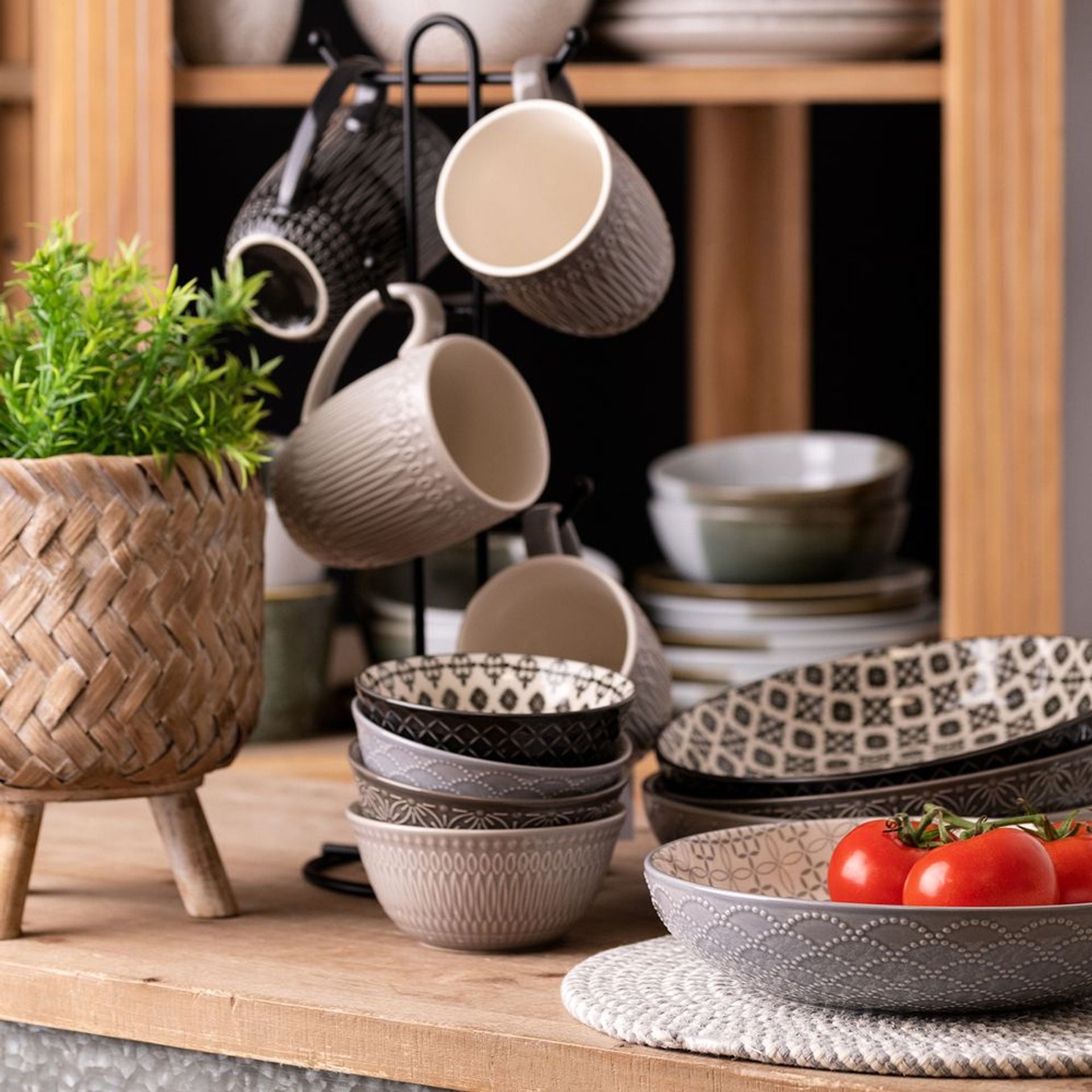 Kitchen & Dining Essentials