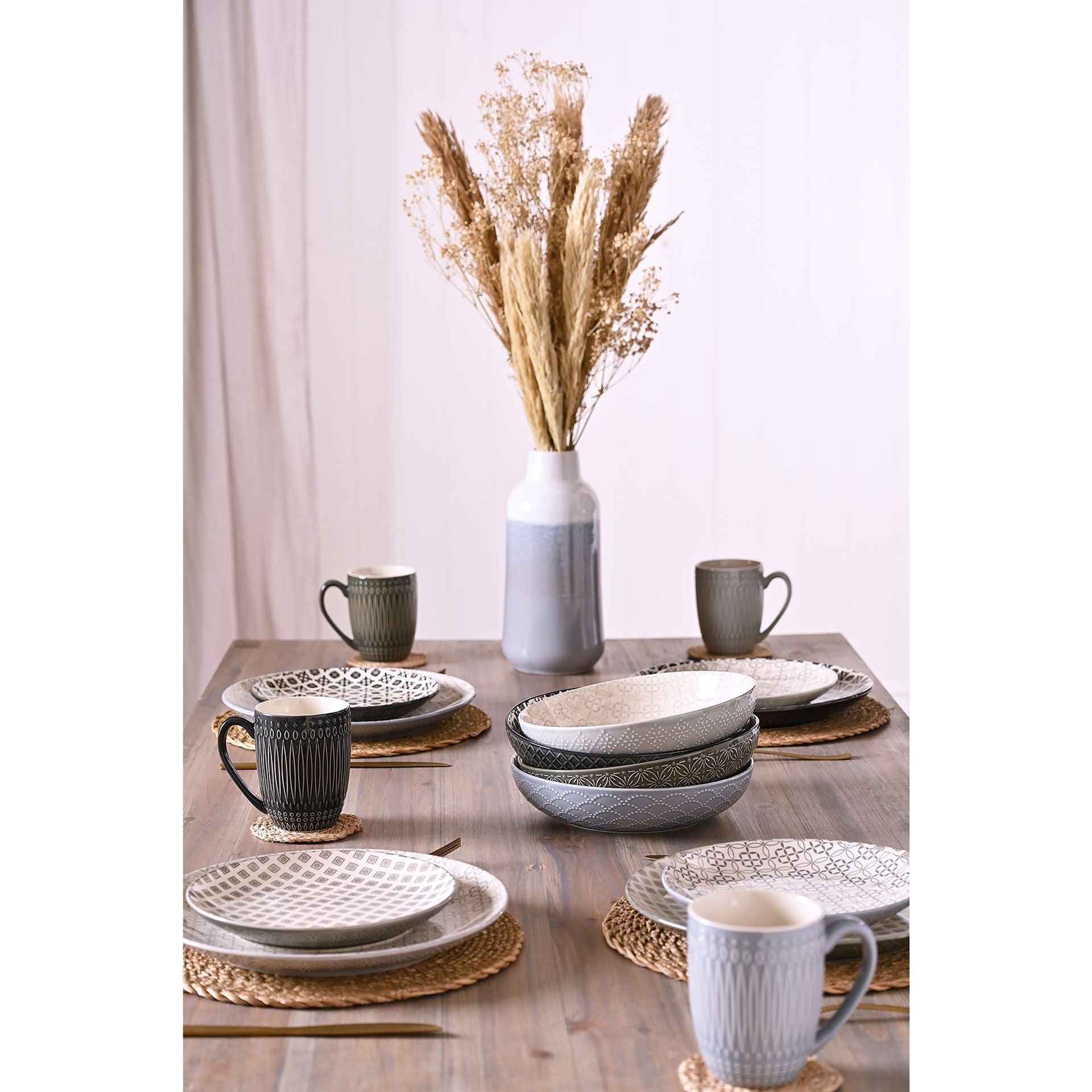 Set of 4 Tile Pattern Side Plates - Porcelain