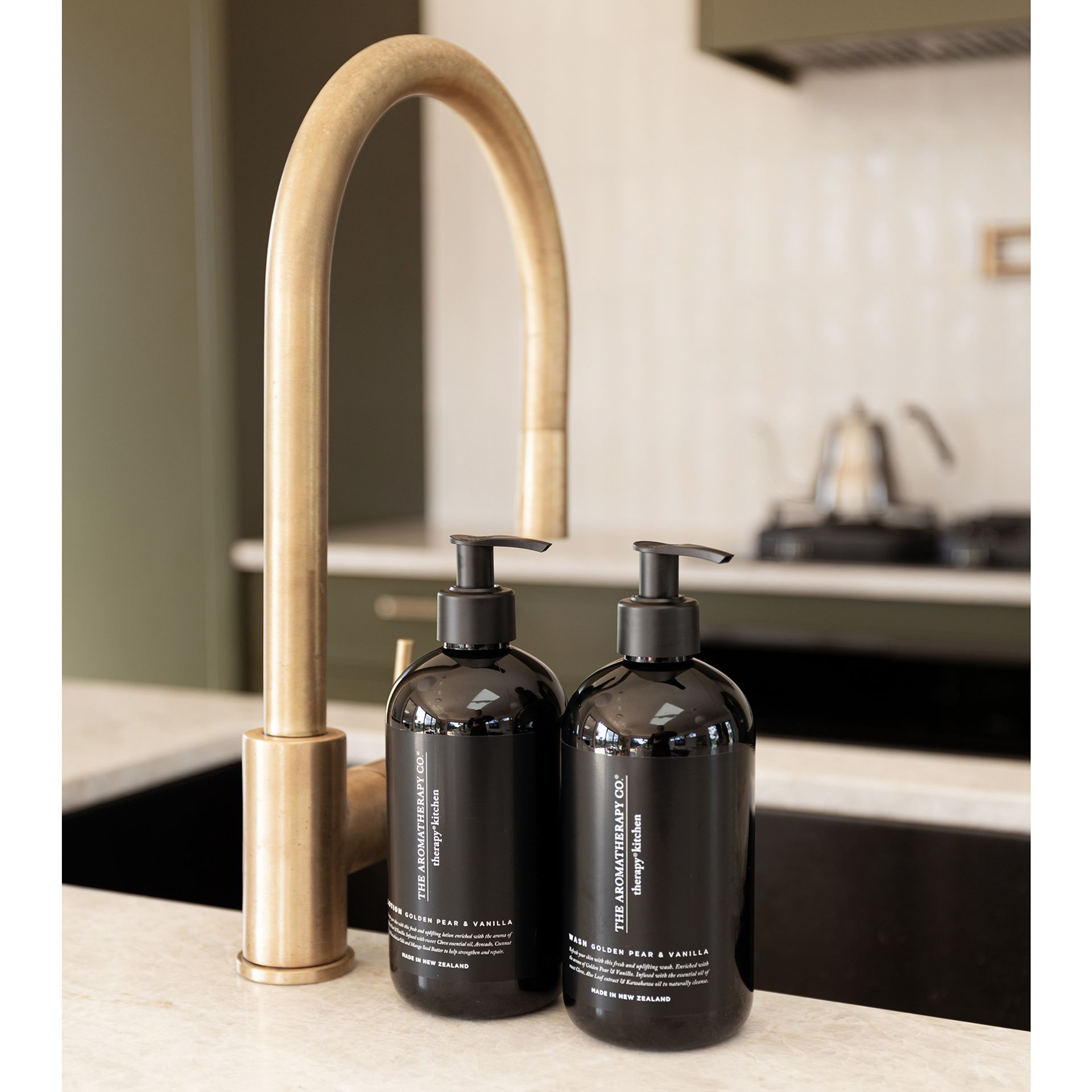 Golden Pear & Vanilla Kitchen Hand Lotion 500ml – Hydrating & Nourishing