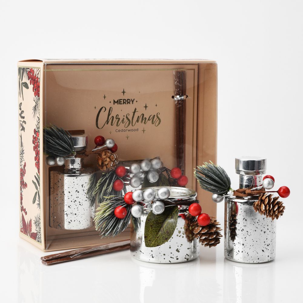 Christmas Cedarwood Diffuser And Candle Set